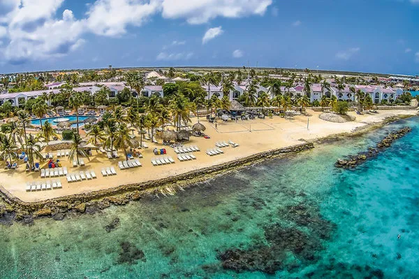 Van der Valk Plaza Beach & Dive Resort Bonaire