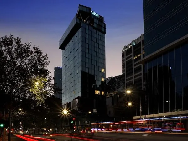 Vibe Hotel Melbourne