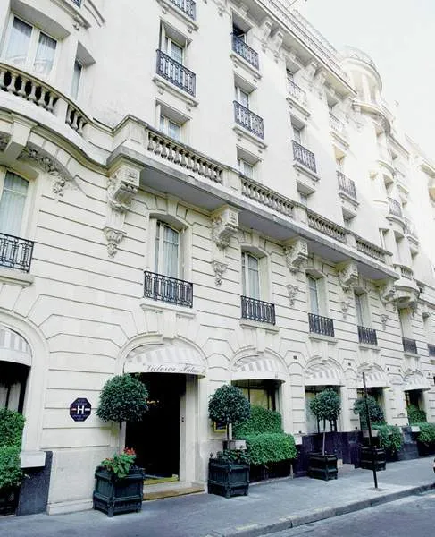 Victoria Palace Hotel