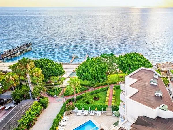 Viking Nona Beach Hotel