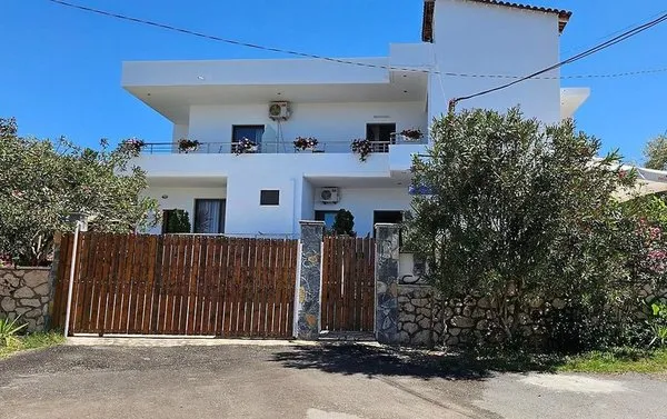 Vila Malo 1