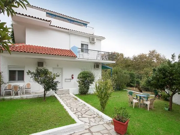 Villa Alexis