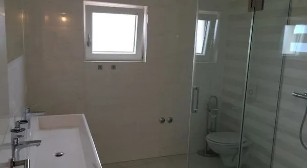 Villa Bachelor
