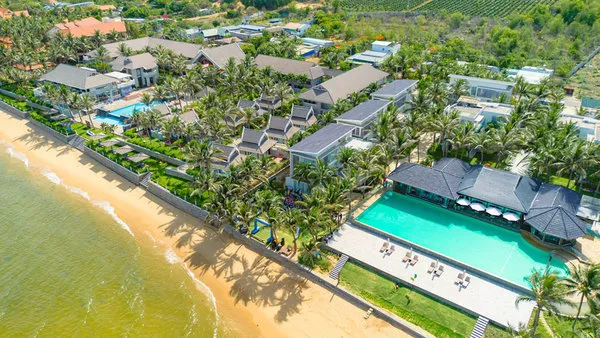 Villa Del Sol Beach Villas & Spa