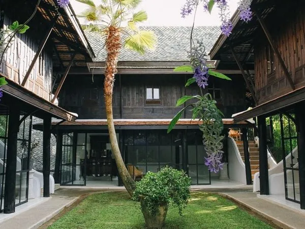 Villa Mahabhirom