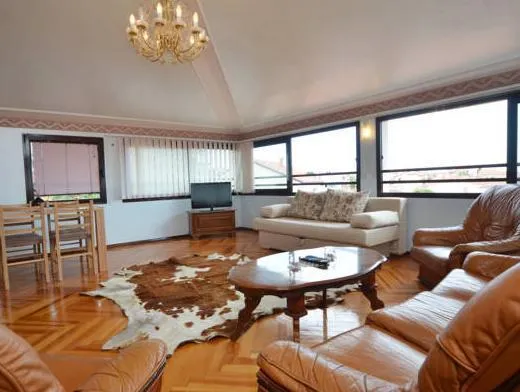 Villa Rose