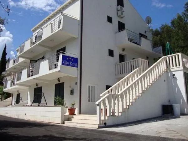 Villa Royal
