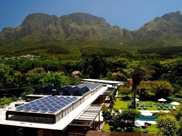 Vineyard Hotel