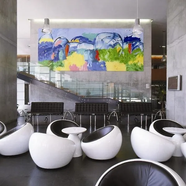 VIP Executive Arts Hotel