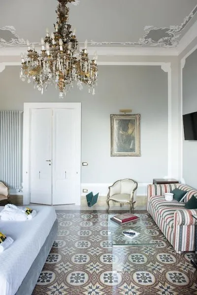 Vittoria House Of Charme