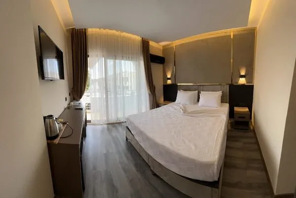 Vois Kemer Hotel