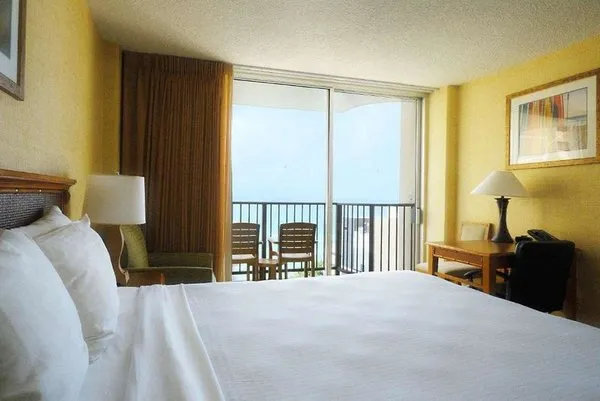Waikiki Resort