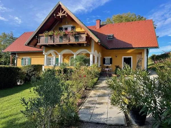 Weingut-Ferienhaus Sonja Rohrbacher
