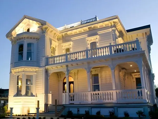 West Cliff Inn