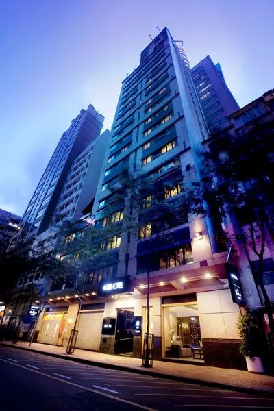 Xi Hotel