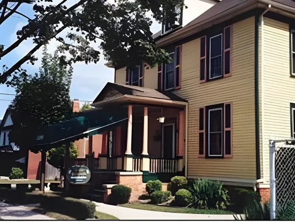 Ye Olde Walkerville Bed & Breakfast