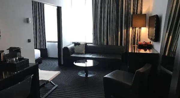 Yooma Urban Lodge
