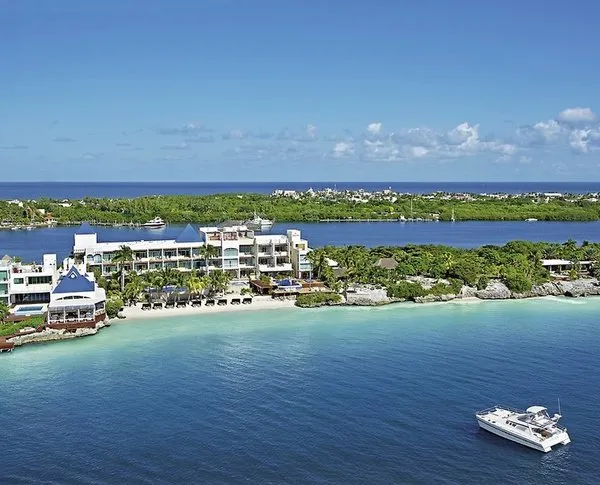 Zoëtry Villa Rolandi Isla Mujeres Cancún