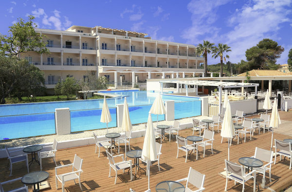 Cavomarina Beach Hotel in Kavos All Inclusive Ferien