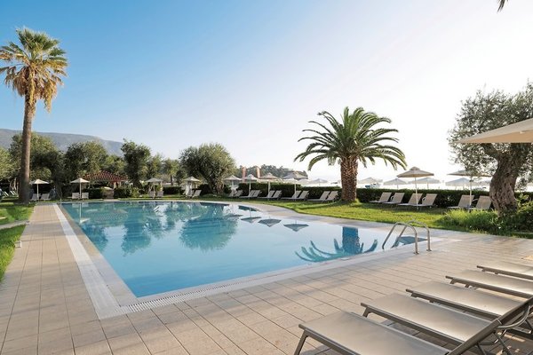 Elea Beach Hotel in Dassia All Inclusive Ferien