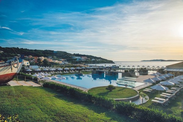 Hotel Athina in Agios Stefanos Avliotes All Inclusive Ferien