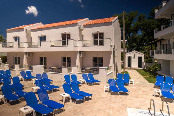 The Barn Resort in Kavos All Inclusive Ferien