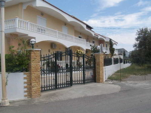 Hotel Varelis in Archangelos All Inclusive Ferien