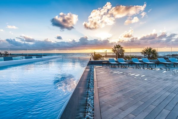 Barceló Teguise Beach in Costa Teguise All Inclusive Ferien