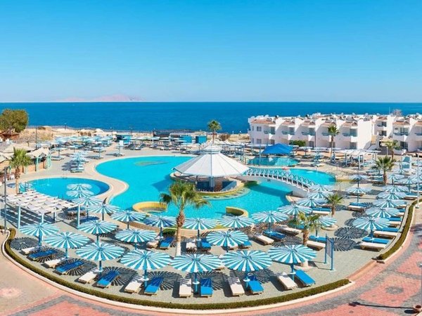 Dreams Beach Resort in Sharm El Sheikh