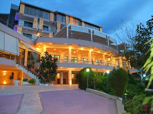 Regina Blu in Tirana All Inclusive Ferien