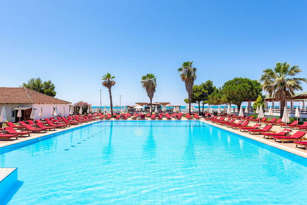 Sol Tropikal Durres in Tirana All Inclusive Ferien