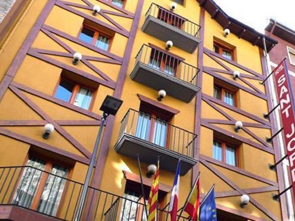 Hotel Sant Jordi by ALEGRIA in Andorra la Vella All Inclusive Ferien