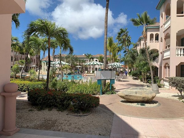 Caribbean Palm Village Resort in Eagle Beach All Inclusive Ferien