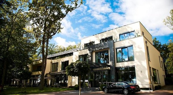 Relais And Chateaux Parkresidenz Schwarzenstein in Frankfurt