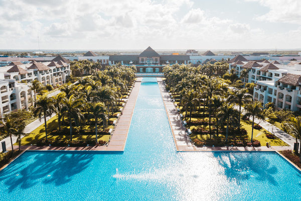 Hard Rock Hotel & Casino Punta Cana in Punta Cana All Inclusive Ferien