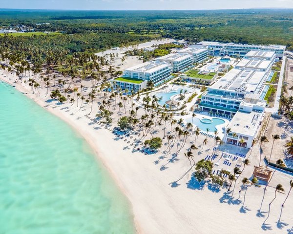 Serenade Punta Cana Beach & Spa Resort in Punta Cana All Inclusive Ferien