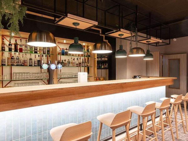 Novotel Mâcon North Highway du Soleil Hotel in Sennecé-lès-Mâcon