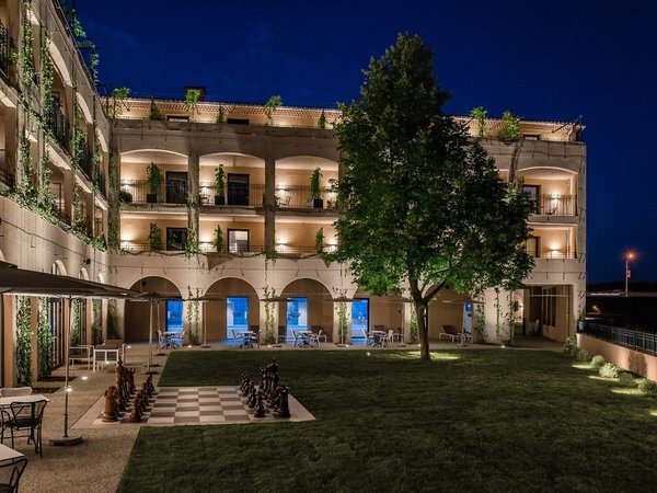 Hôtel du Roi & Spa by SOWELL COLLECTION in Carcassonne