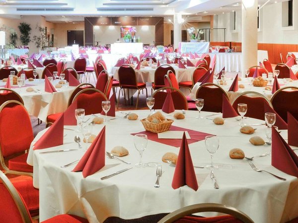 Hôtel Mercure Caen Centre Port de Plaisance in Caen