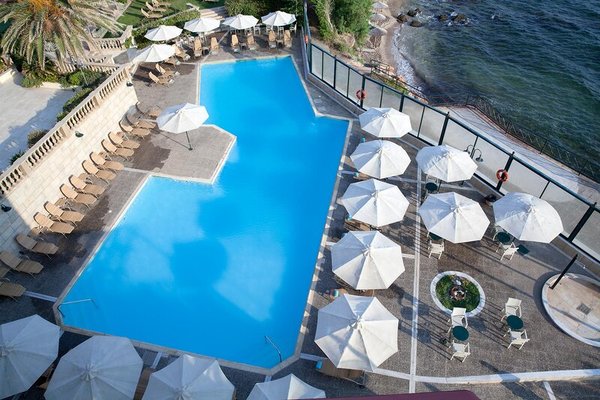 Zeus Essence Ramada by Wyndham Athens in Nea Makri All Inclusive Ferien