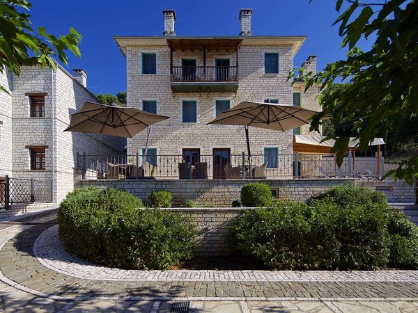 Zagori Suites in Vítsa All Inclusive Ferien