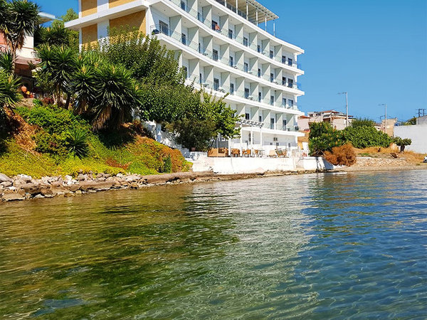 Porto Evia Boutique Hotel in Amarynthos All Inclusive Ferien