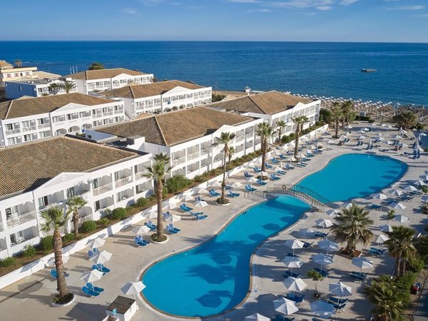 Sandy Beach Resort in Agios Georgios Argirades All Inclusive Ferien