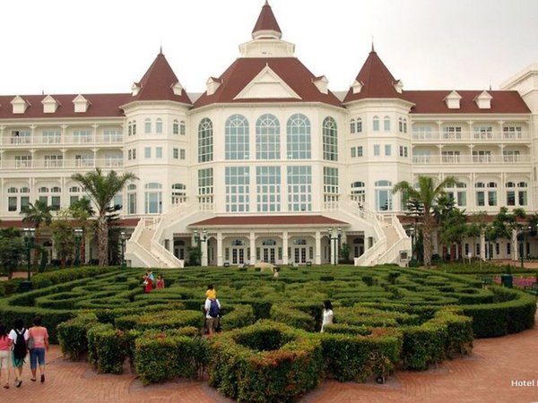 Disneyland Hong Kong in Lantau Island All Inclusive Ferien
