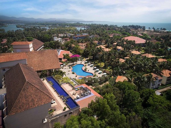 Radisson Blu Resort Goa Cavelossim Beach in Goa