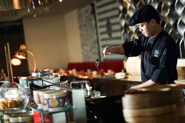 Novotel Jakarta Gajah Mada in Jakarta All Inclusive Ferien