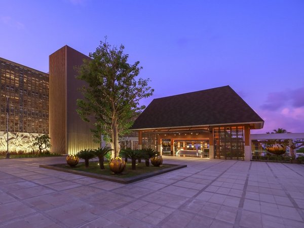 Pullman Lombok Mandalika Beach Resort in Kuta (Lombok) All Inclusive Ferien