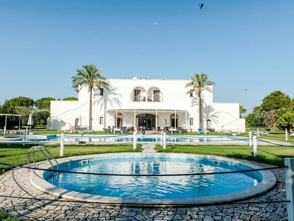 Tenuta La Baronessa Resort in Bari All Inclusive Ferien