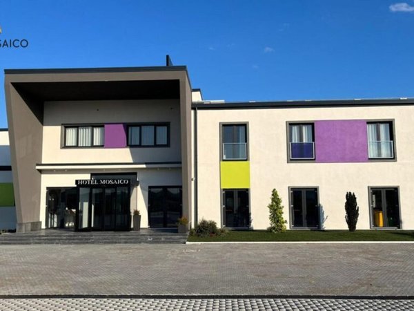 Hotel Mosaico Matera in Matera All Inclusive Ferien