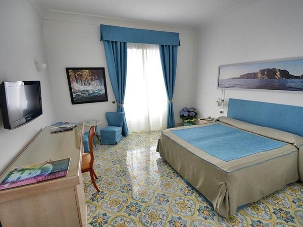 Gatto Bianco in Capri All Inclusive Ferien